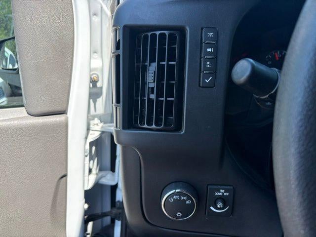 2024 GMC Savana Cargo 2500 Base