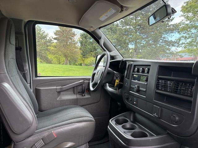 2024 GMC Savana Cargo 2500 Base