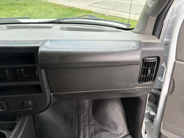 2024 GMC Savana Cargo 2500 Base