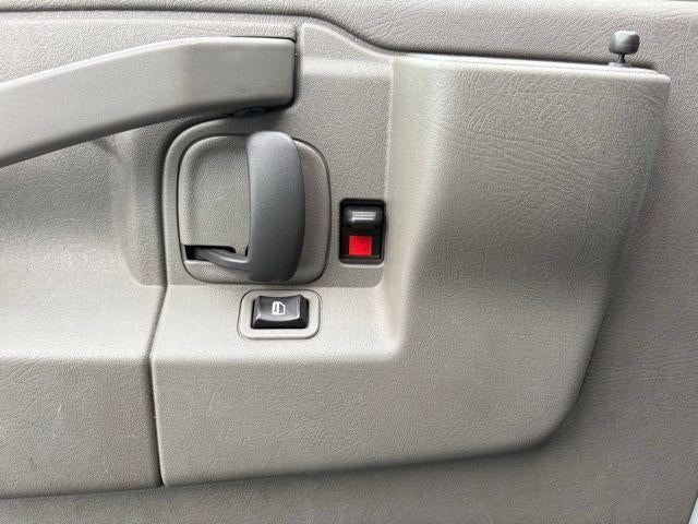 2024 GMC Savana Cargo 2500 Base