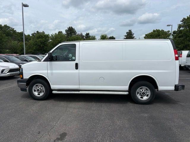 2024 GMC Savana Cargo 2500 Base