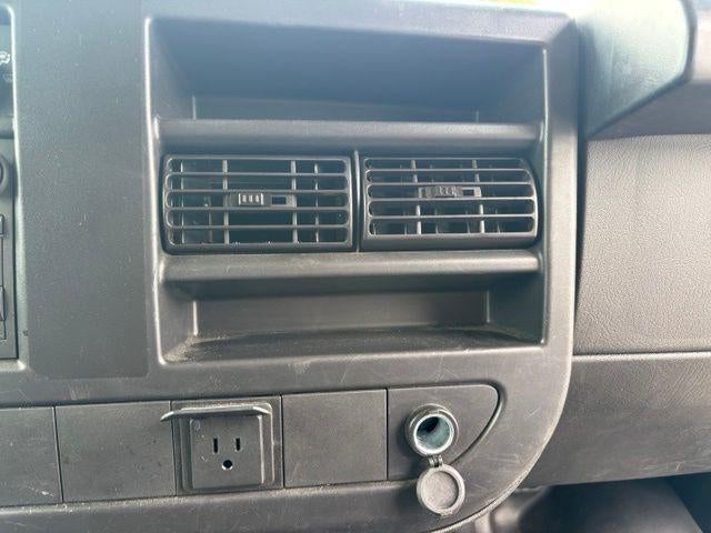 2024 GMC Savana Cargo 2500 Base