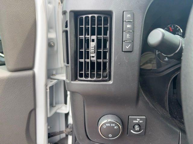 2024 GMC Savana Cargo 2500 Base