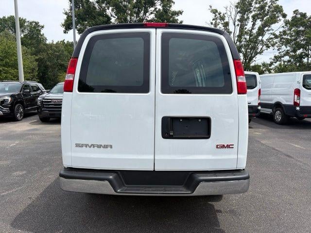 2024 GMC Savana Cargo 2500 Base