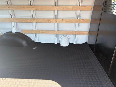 2024 GMC Savana Cargo 2500 Base