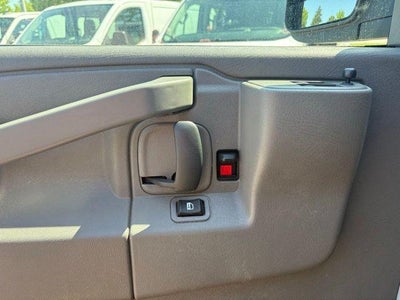 2024 GMC Savana Cargo 2500 Base