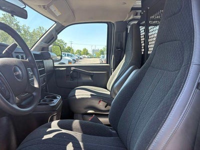 2024 GMC Savana Cargo 2500 Base