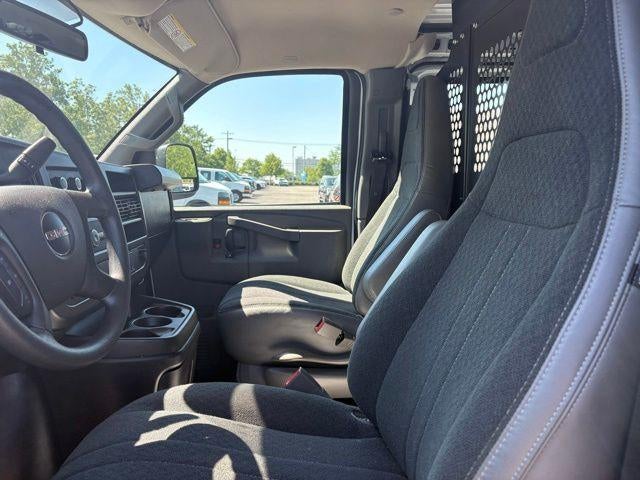 2024 GMC Savana Cargo 2500 Base