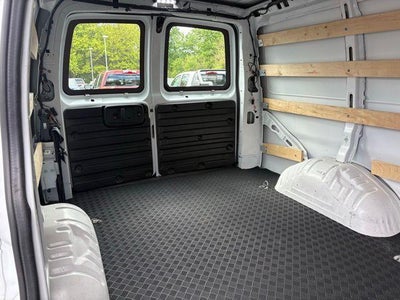 2024 GMC Savana Cargo 2500 Base