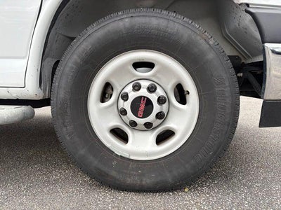 2024 GMC Savana Cargo 2500 Base