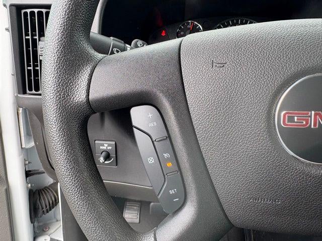 2024 GMC Savana Cargo 2500 Base