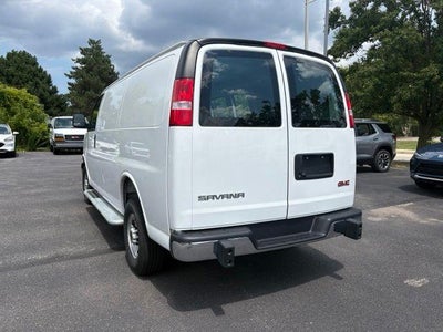 2025 GMC Savana Cargo Base