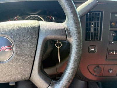 2025 GMC Savana Cargo Base