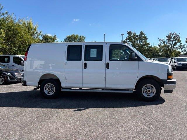 2025 GMC Savana Cargo Base