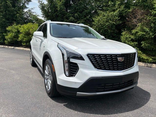 2023 Cadillac XT4 FWD Premium Luxury