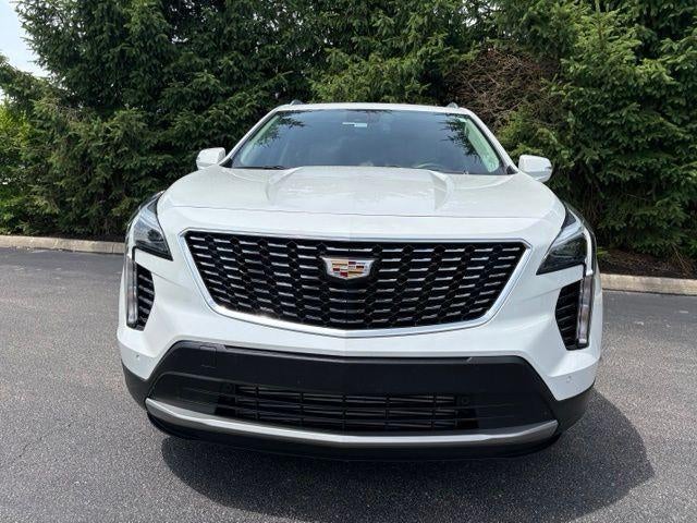 2023 Cadillac XT4 FWD Premium Luxury