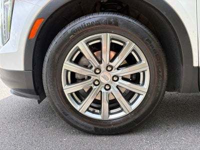 2023 Cadillac XT4 FWD Premium Luxury