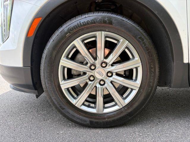2023 Cadillac XT4 FWD Premium Luxury