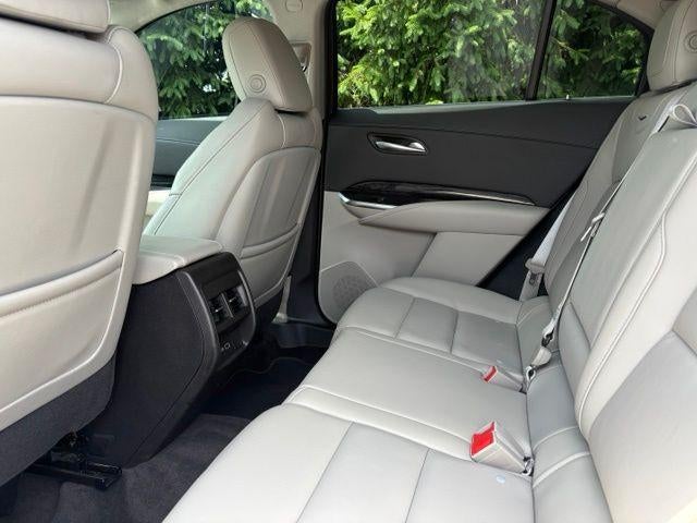2023 Cadillac XT4 FWD Premium Luxury
