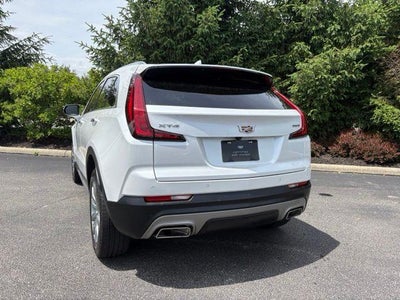 2023 Cadillac XT4 FWD Premium Luxury