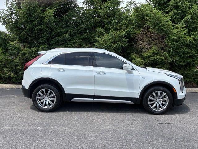 2023 Cadillac XT4 FWD Premium Luxury