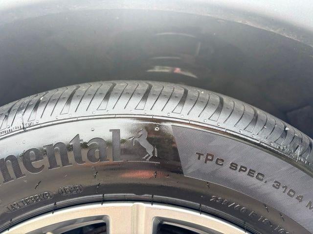 2021 Cadillac XT4 FWD Premium Luxury