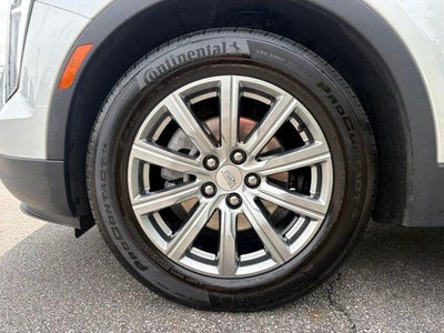 2021 Cadillac XT4 FWD Premium Luxury