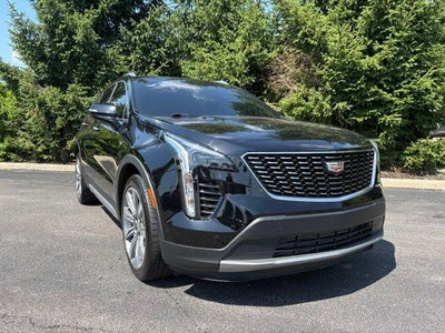 2023 Cadillac XT4 AWD Premium Luxury