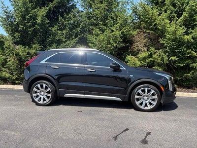 2023 Cadillac XT4 AWD Premium Luxury
