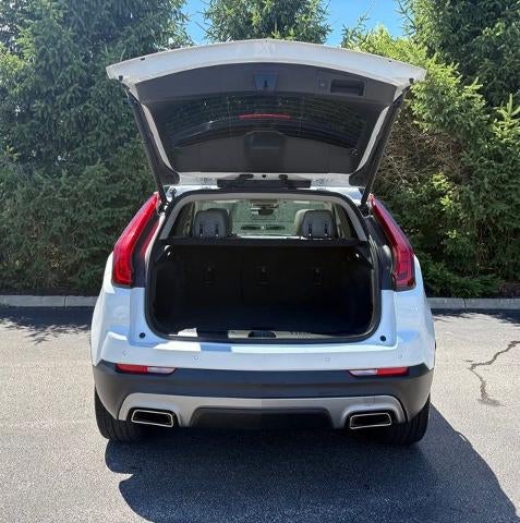2023 Cadillac XT4 AWD Premium Luxury