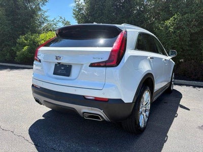 2023 Cadillac XT4 AWD Premium Luxury
