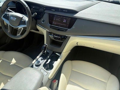2024 Cadillac XT5 FWD Premium Luxury