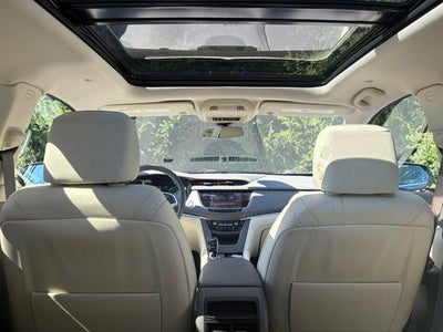 2024 Cadillac XT5 FWD Premium Luxury