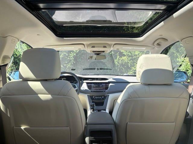 2024 Cadillac XT5 FWD Premium Luxury