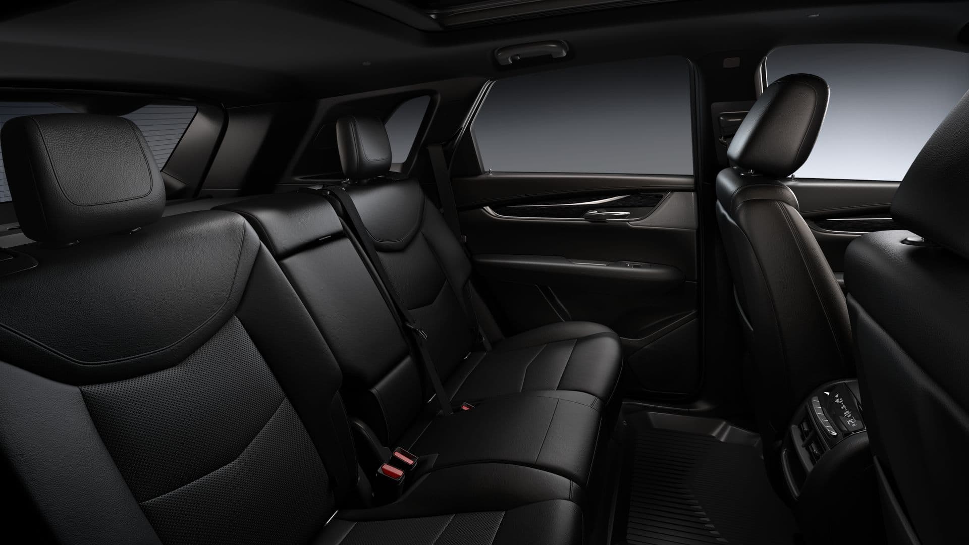 2026 Cadillac XT5 Base