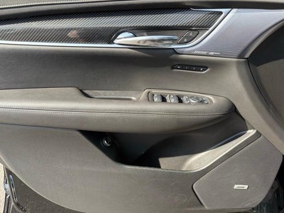 2025 Cadillac XT6 AWD Sport