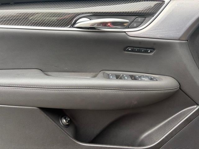 2024 Cadillac XT6 AWD Sport