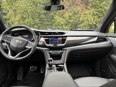 2024 Cadillac XT6 AWD Sport