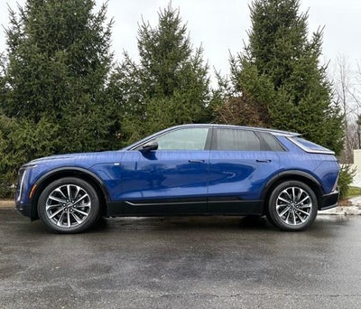 2024 Cadillac LYRIQ Sport