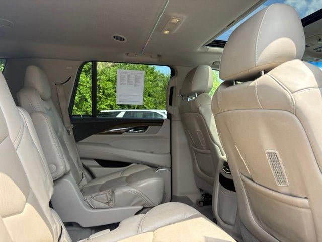 2019 Cadillac Escalade Luxury