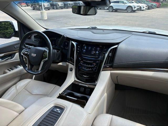 2019 Cadillac Escalade Luxury