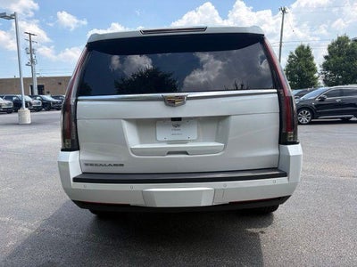 2019 Cadillac Escalade Luxury