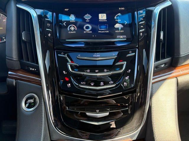 2016 Cadillac Escalade Luxury Collection