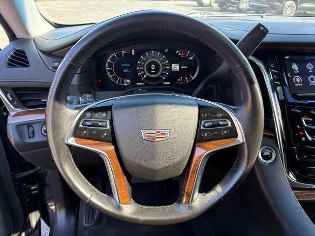 2016 Cadillac Escalade Luxury Collection