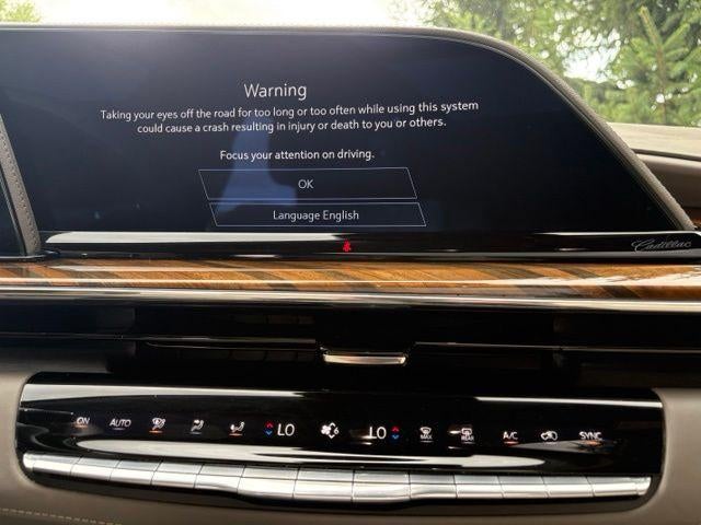 2024 Cadillac Escalade 4WD Sport Platinum