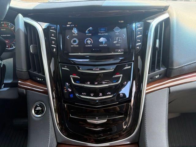 2019 Cadillac Escalade ESV Luxury