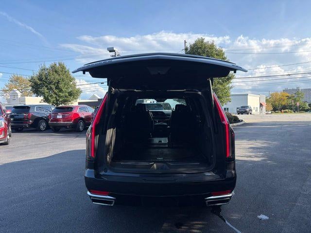 2022 Cadillac Escalade ESV Premium Luxury