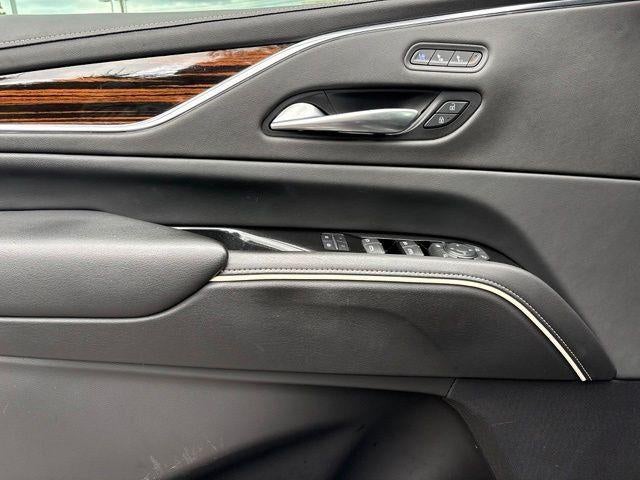 2023 Cadillac Escalade ESV 4WD Premium Luxury