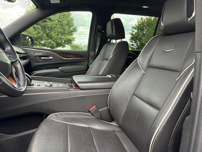 2023 Cadillac Escalade ESV 4WD Premium Luxury