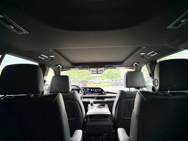 2023 Cadillac Escalade ESV 4WD Premium Luxury